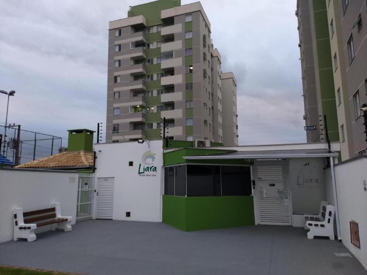 Liara Picarras: Praia, Beto Carrero E Muito Mais Екстериор снимка
